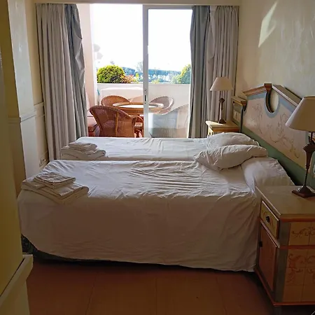 Atico Duplex Guadalpin Apartment *