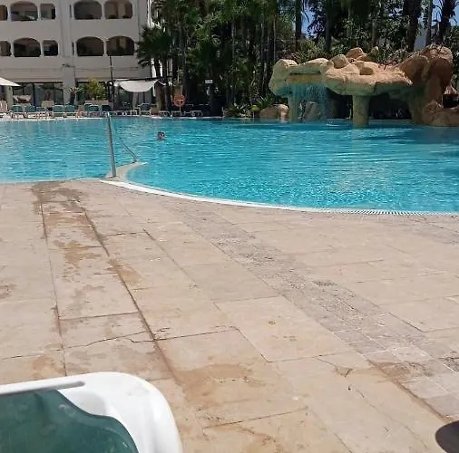 Atico Duplex Guadalpin Appartement *