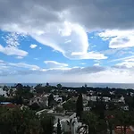 Atico Duplex Guadalpin Διαμέρισμα *