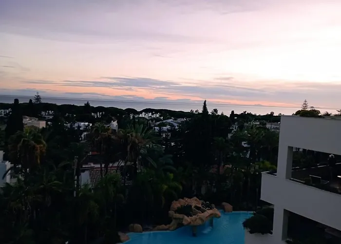 アパート Atico Duplex Guadalpin *