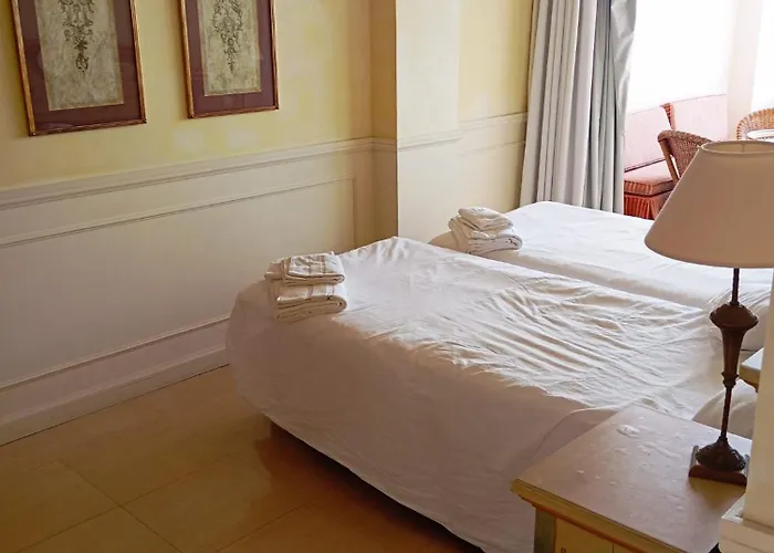 Atico Duplex Guadalpin マルベーリャ