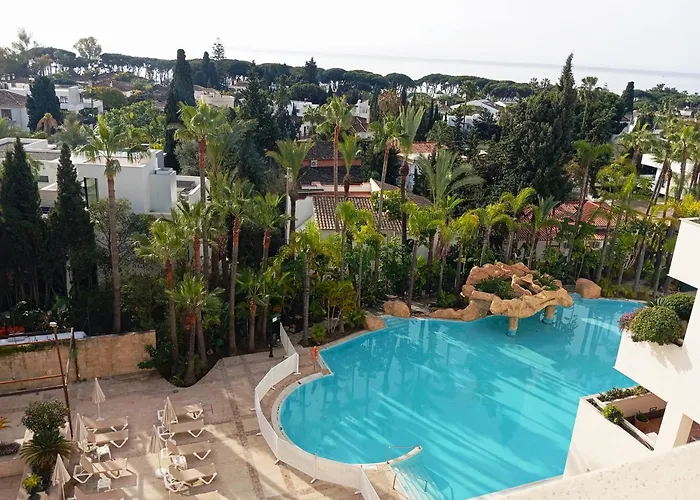 アパート Atico Duplex Guadalpin